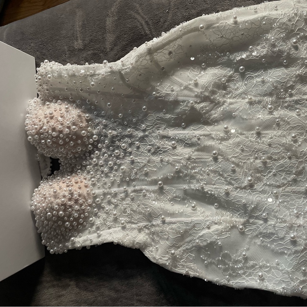 Pearl-Embellished White Wedding Dress - Picture 4 of 7